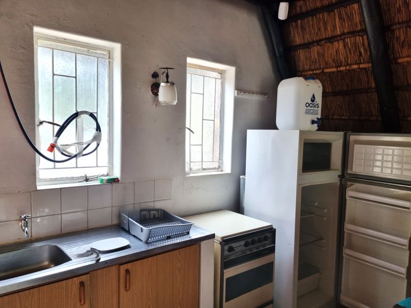 Utopia Nature Estate, Buffelspoort – Country Living with City Convenience! - Photo 7