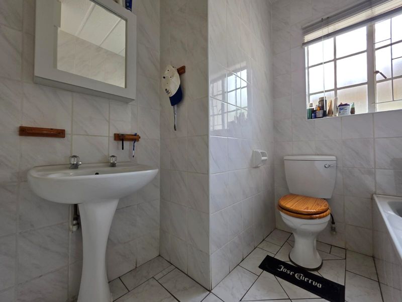 2 bed 2 bath 95 sqm Garden Apartment Call me Al but Call me ALAADDIN & SURAIYA - Photo 10