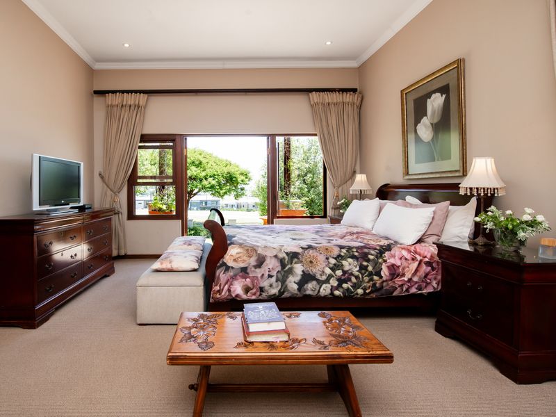 MODERN CONTEMPORARY STYLISHLY FASHIONED IN EXCITING CAPE-COD ARCHITECTURE - Photo 3