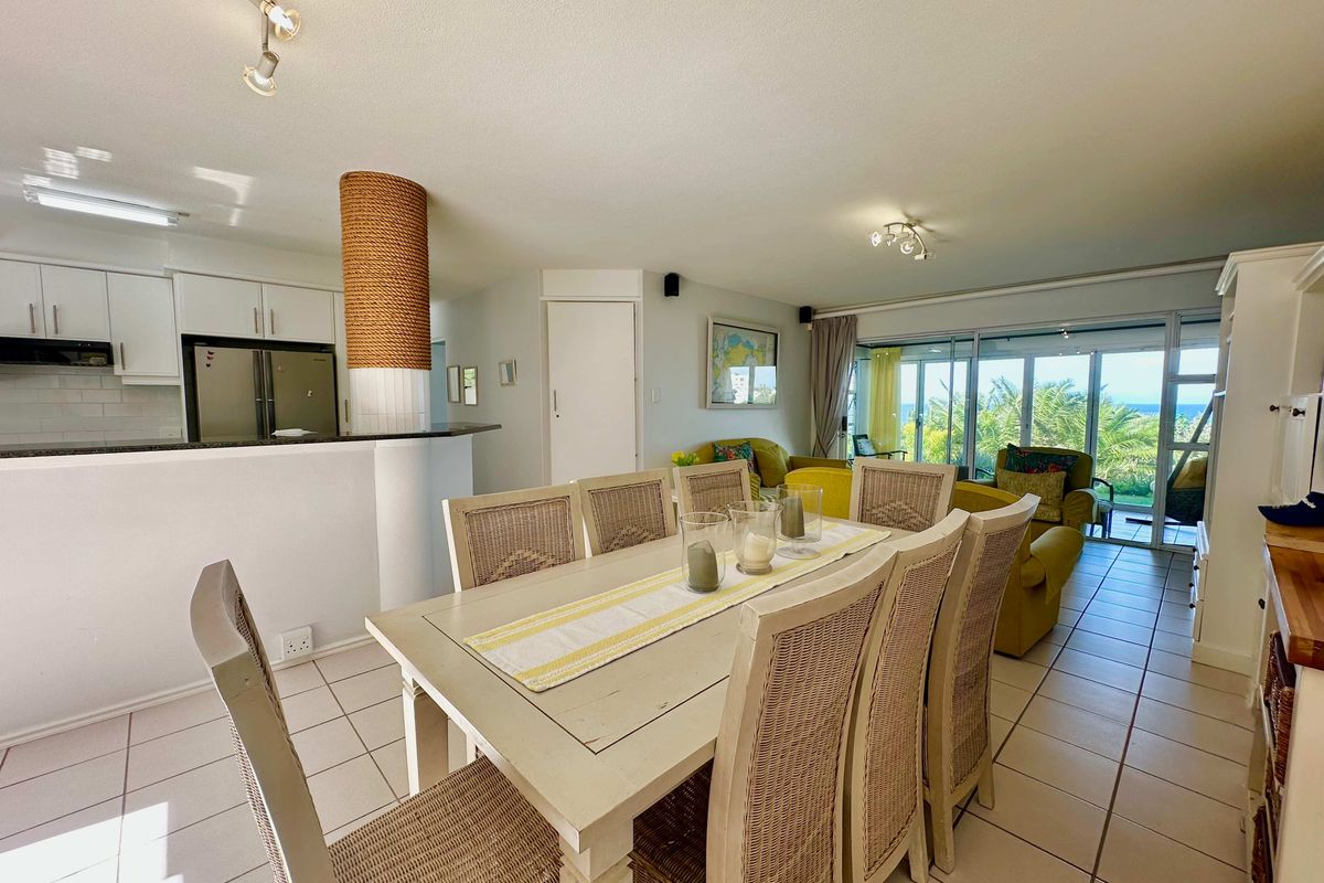 Coastal Living at Its Best - Photo 2