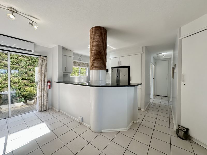 Coastal Living at Its Best - Photo 4