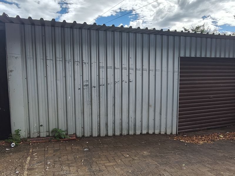 Prime spot for your business in busy road - Newton Park! - Photo 6