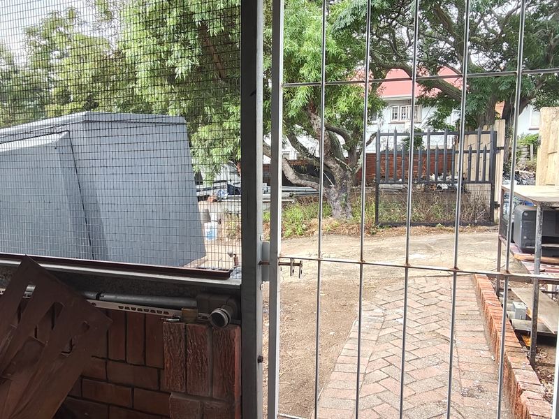 Prime spot for your business in busy road - Newton Park! - Photo 4