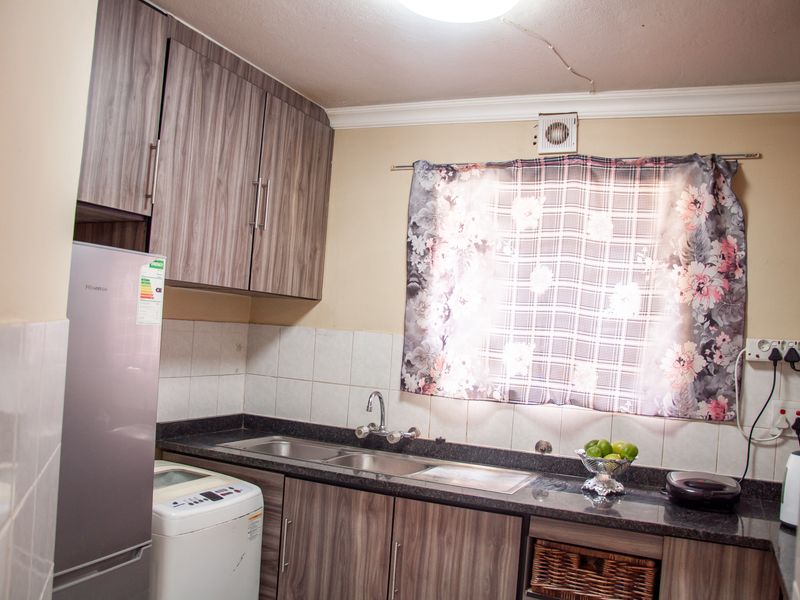 Charming  Ground Floor Apartment in Vorna Valley - Photo 2