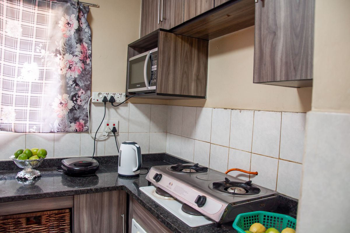 Charming  Ground Floor Apartment in Vorna Valley - Photo 4