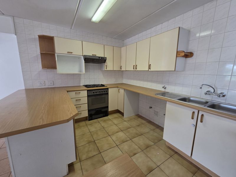 3 bed 2 bath 110  sqmApartment Call me Al but Call me ALAADDIN & SURAIYA - Photo 3