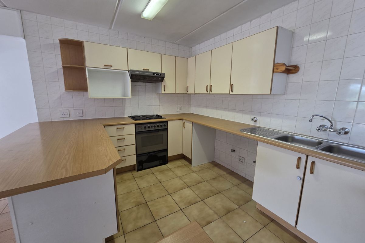 3 bed 2 bath 110  sqmApartment Call me Al but Call me ALAADDIN & SURAIYA - Photo 3