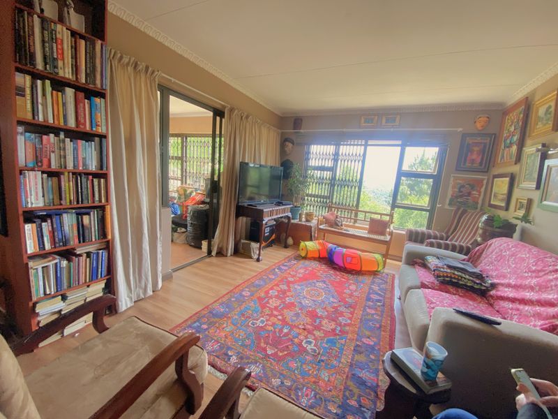 Townhouse in the hills of Helderkruin with scenic view. - Photo 3