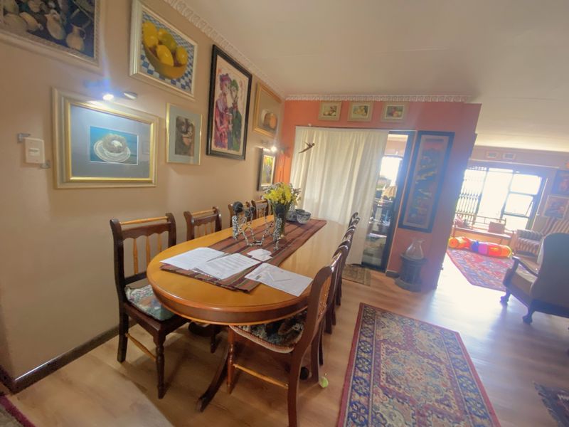 Townhouse in the hills of Helderkruin with scenic view. - Photo 6