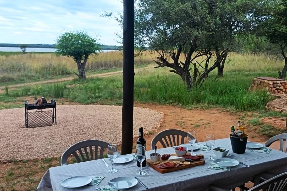 Bushwillow Estate – Vaalkop Dam Nature Reserve Bushveld living at its finest - Photo 4