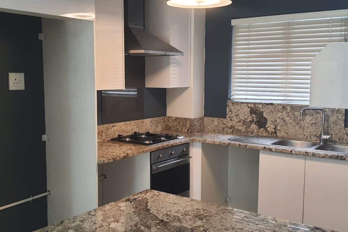 2 Bed 2 Bath Modern Garden Apartment in Bryanston Call Me Al But Call Me - Photo 4