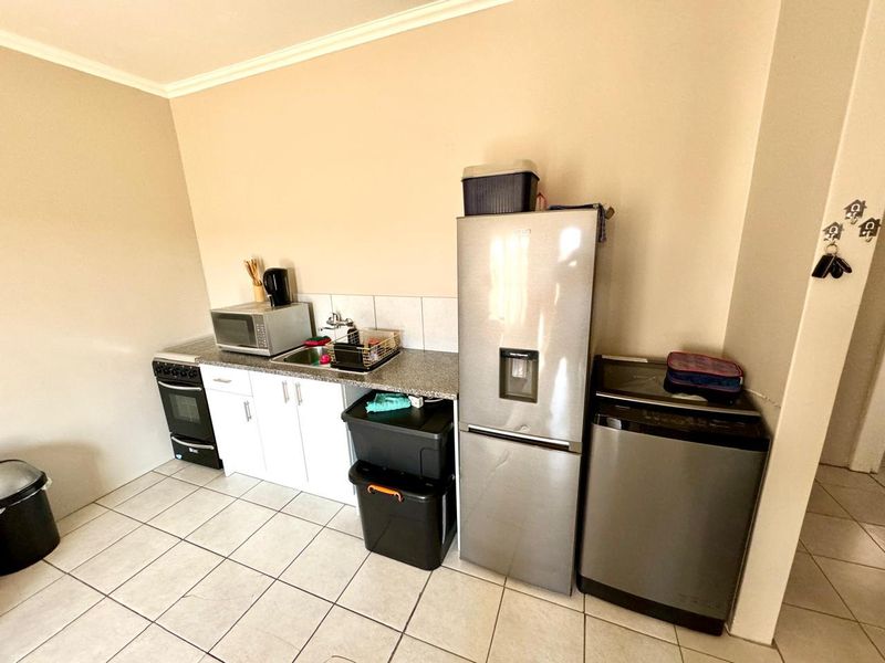 Three bedroom simplex for sale in Terra Nova Trichardt - Photo 6