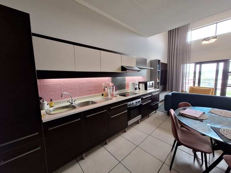 Opportunity!  1 Bedrooms, 1 Bathroom in Strelitzia Call me Al but Call me Alaaddin & Suraiya - Photo 2