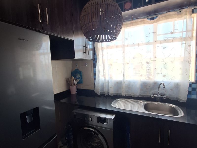 2 Bed 2 Bath 64 sqm Apartment in Edenglen Call Me Al But Call Me - Photo 2