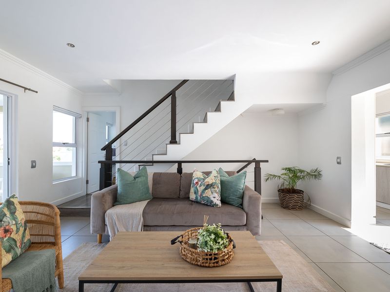 Modern triplex unit for sale in Kindlewood Estate - Photo 10