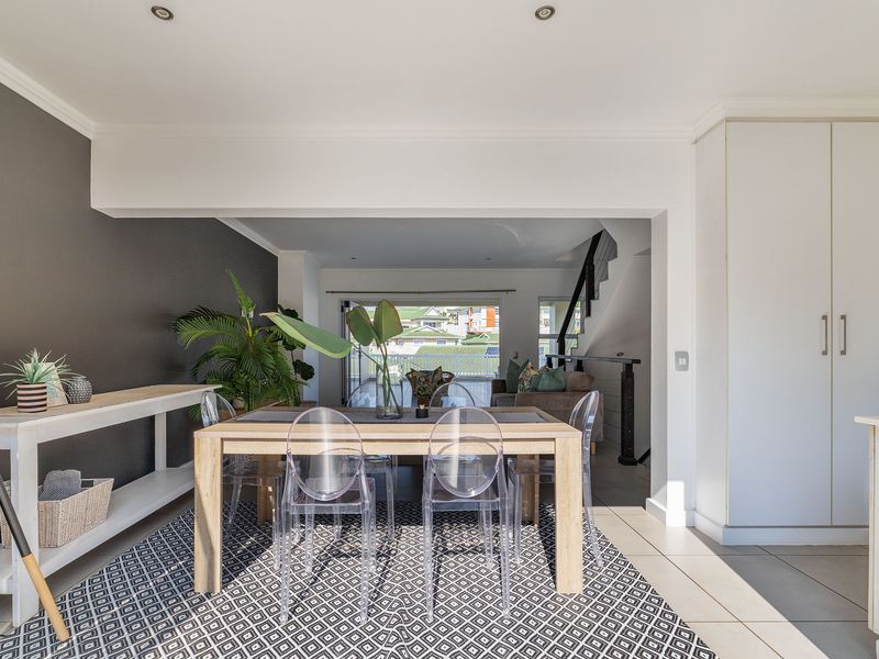 Modern triplex unit for sale in Kindlewood Estate - Photo 9