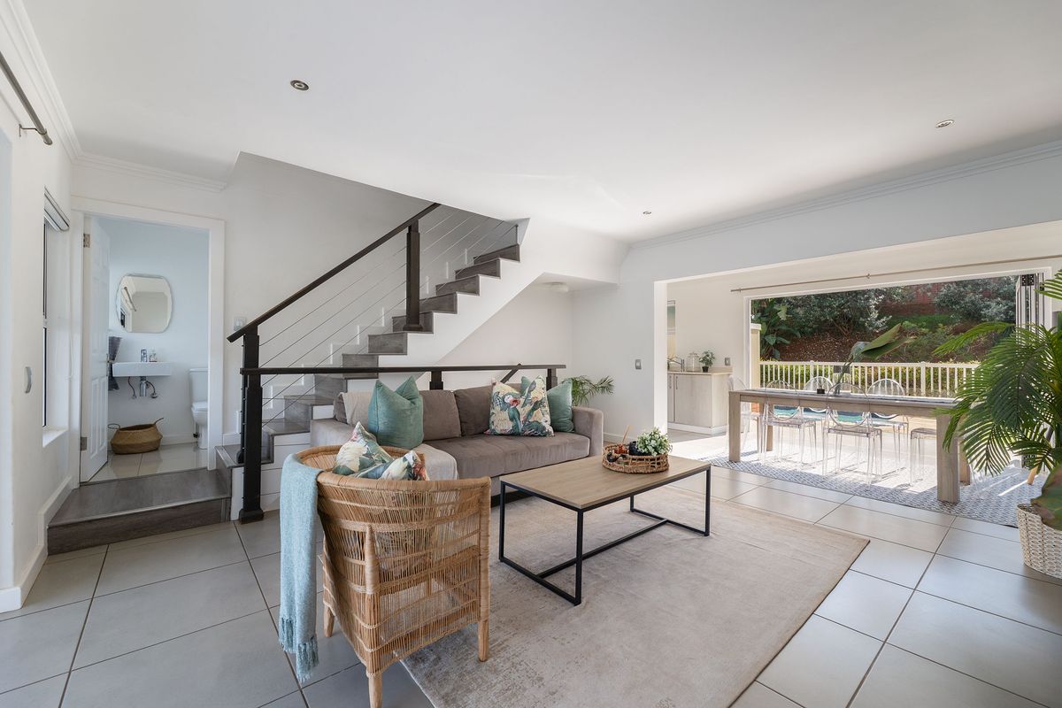 Modern triplex unit for sale in Kindlewood Estate - Photo 4