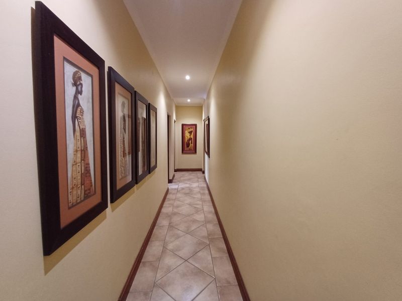 Zebula - 4 Bedroom house for sale - Photo 7