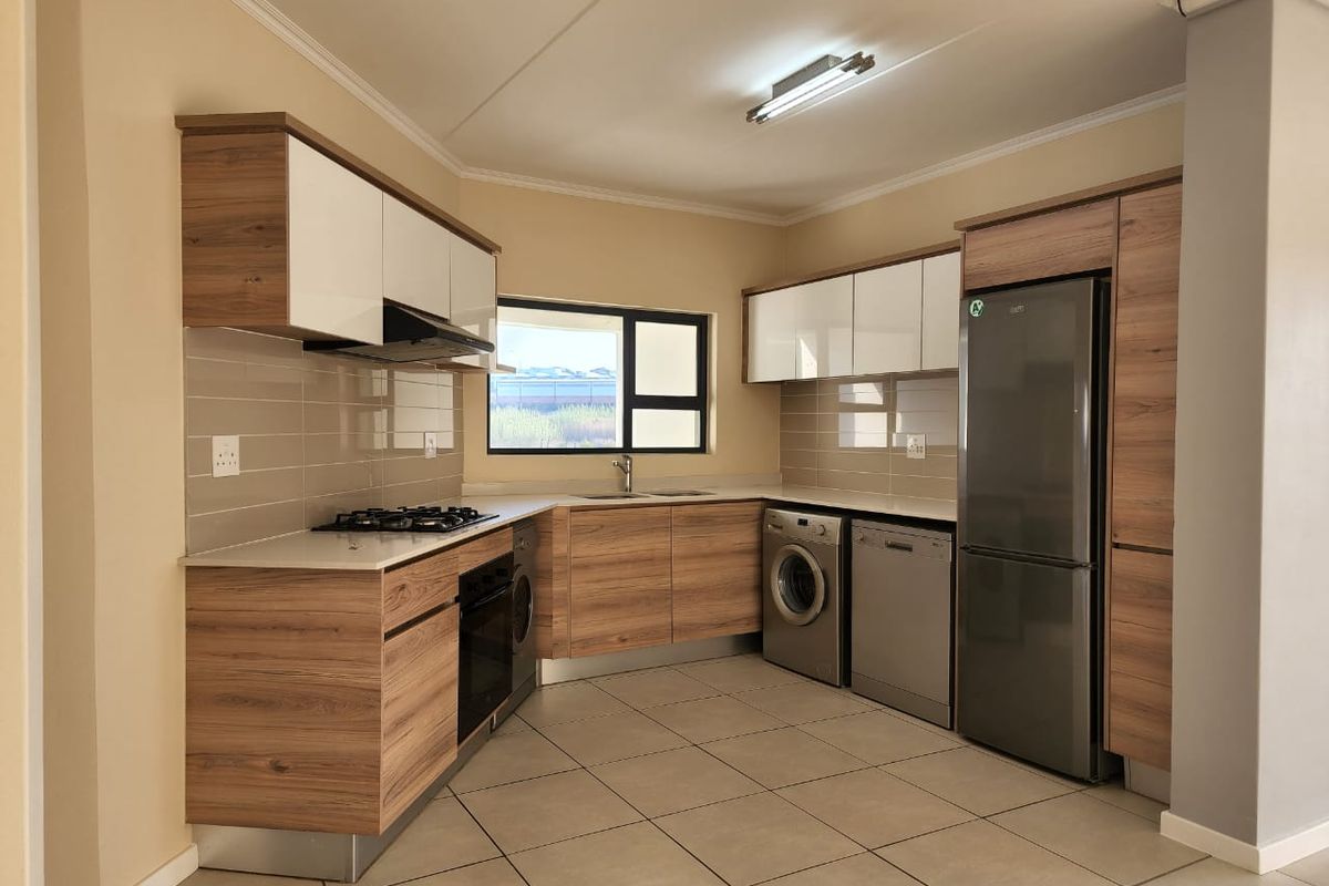 3 bed 2 bath Apartment Call me Al but Call me ALAADDIN & SURAIYA - Photo 2