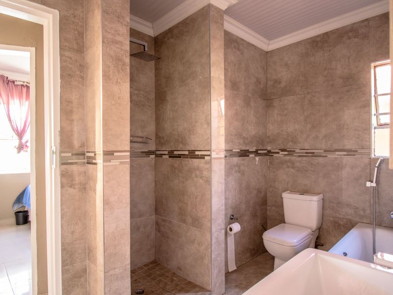 Starting to bid from R880 000!!! Live Online Auction! - Photo 7