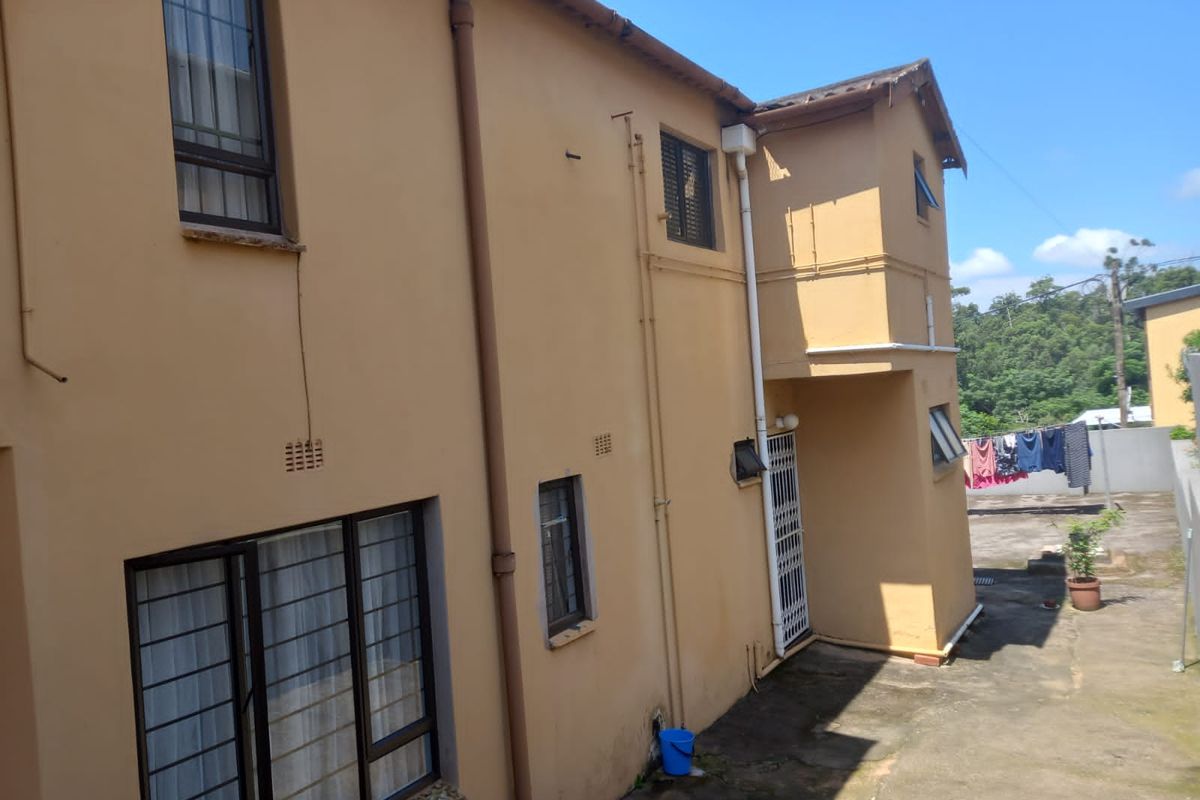 Lovely Home, Croftdene, Chatsworth - Photo 5