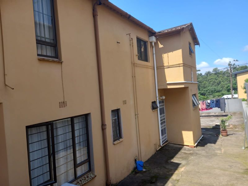 Lovely Home, Croftdene, Chatsworth - Photo 5