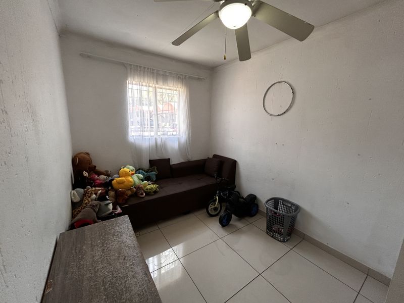 2 bed 1 bath garden Apartment Call me Al but Call me ALAADDIN & SURAIYA - Photo 8