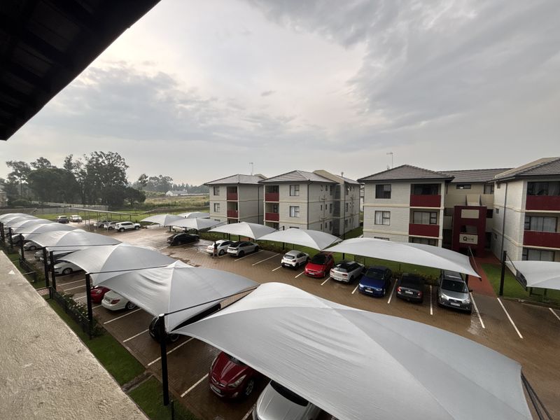 Charming 2-bedroom sectional title in Rynfield, Benoni—perfect for first-time buyers or investors! - Photo 3