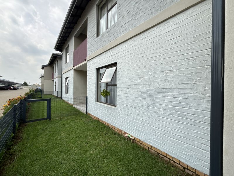 Stunning Ground Floor 1-Bedroom Unit with Garden in Brentwood Park, Benoni - Photo 6