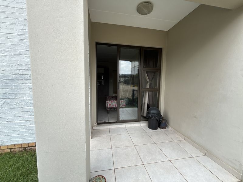 Stunning Ground Floor 1-Bedroom Unit with Garden in Brentwood Park, Benoni - Photo 4