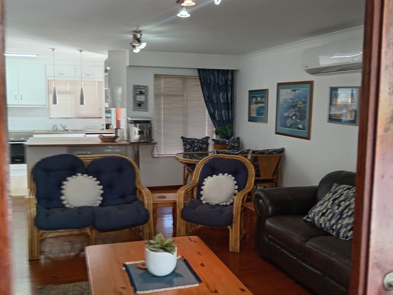 Family Holiday Home - Photo 8