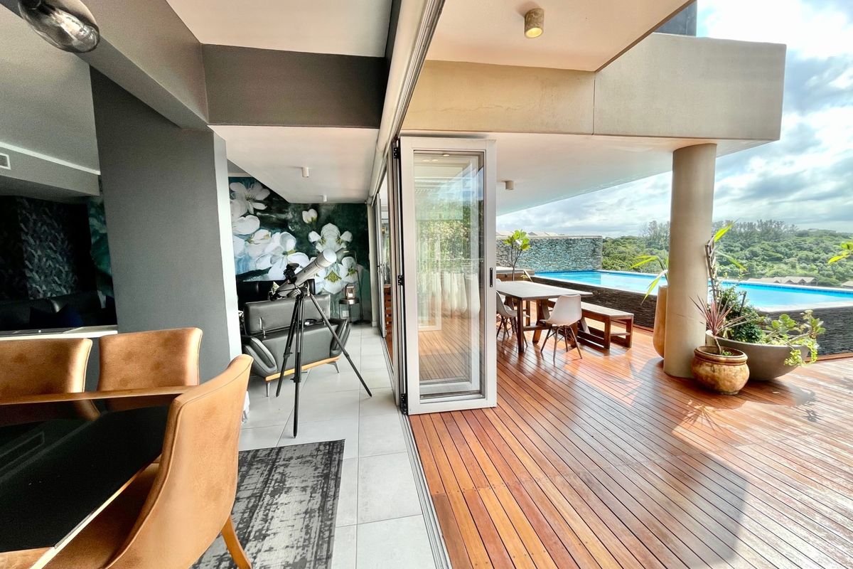 Luxury Coastal Living with Breathtaking Sea Views - Photo 4