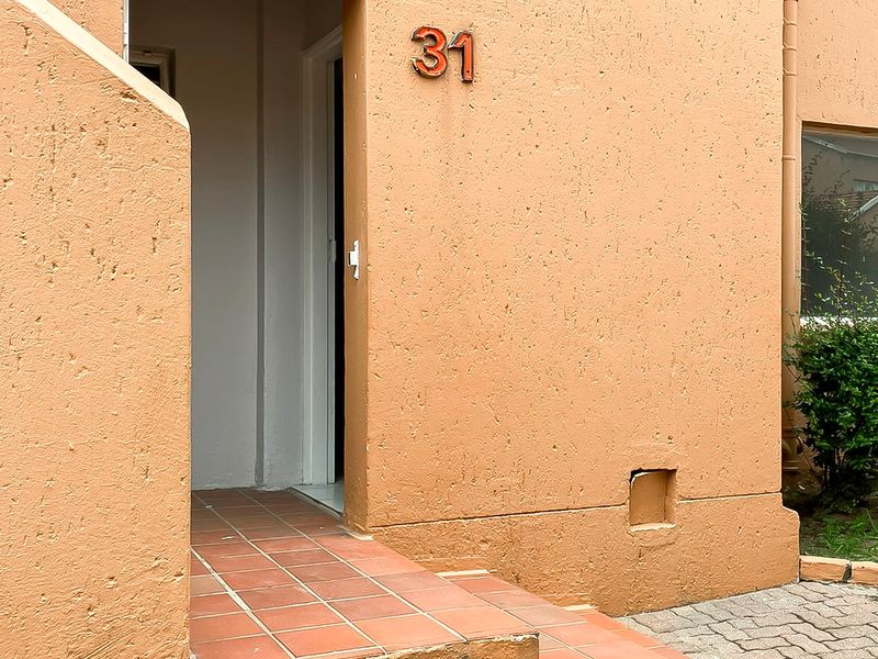 Ground Floor Apartment in Sunset  Valley Complex. - Photo 10