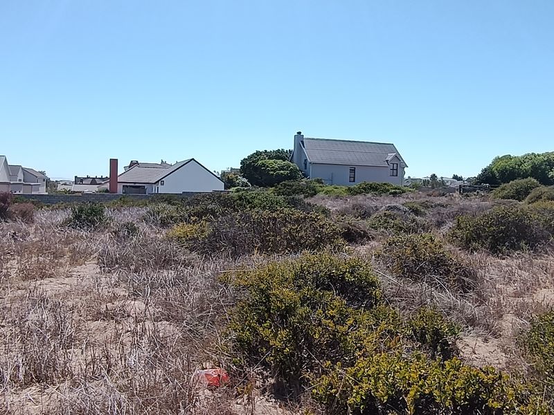 Your Lagoon View Awaits – Prime Plot for Your Dream Home - Photo 5