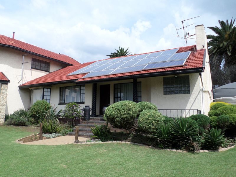 3 Bedroom 3 Bathroom Home on 1014 sqm Call Me Al But Call Me - Photo 2