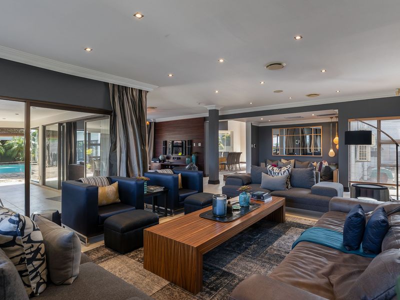 Contemporary Home in La Lucia with Breathtaking Sea Views - Photo 5