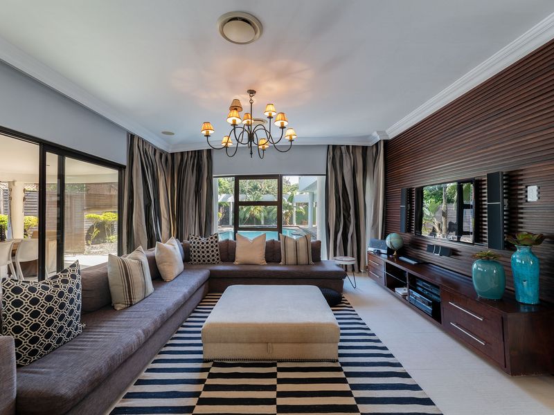 Contemporary Home in La Lucia with Breathtaking Sea Views - Photo 6