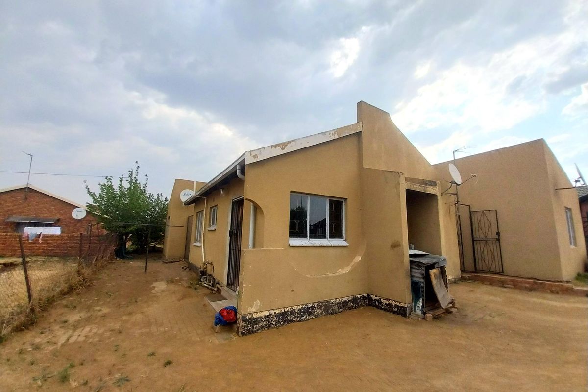 Income-Generating Property for Sale - Photo 2