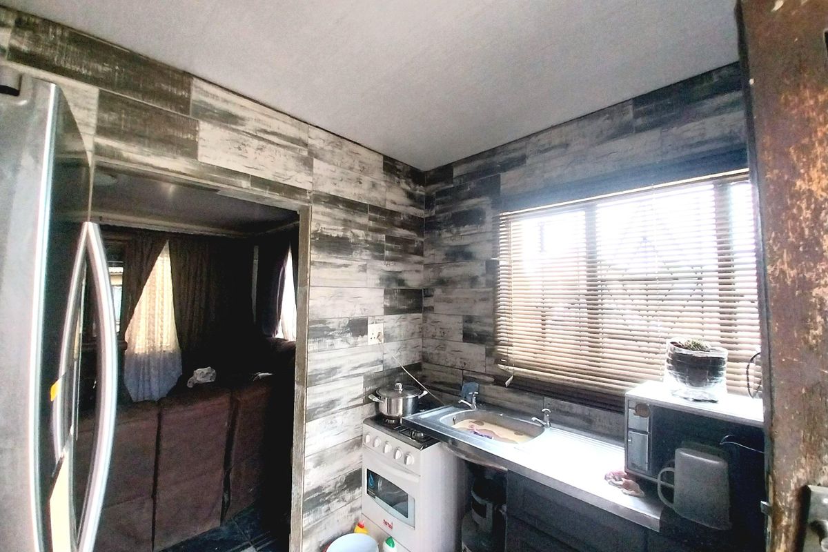 Income-Generating Property for Sale - Photo 5