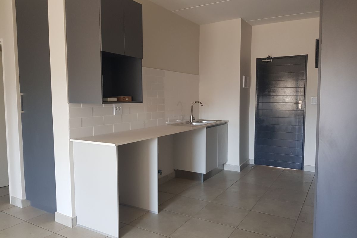 Modern two bedroom apartment - Photo 4