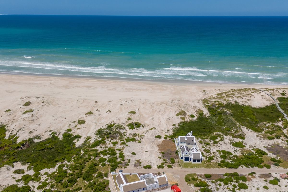 Beachfront Bliss - Photo 2