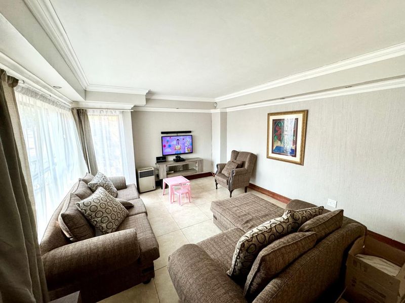 Ideal rental investment property, situated in a good area of town. - Photo 5