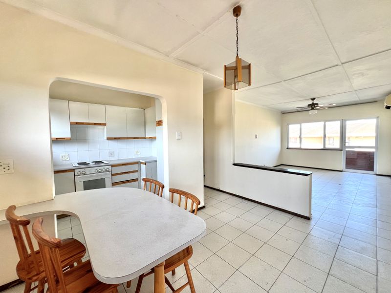 Fair priced two bedroom flat for sale - Photo 6