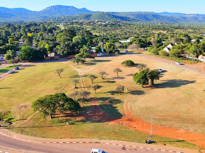 Investor's Dream - Prime 1337 Hectares Next to Makhado Crossing, for sale in Louis Trichardt - Photo 3