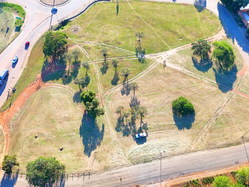 Investor's Dream - Prime 1337 Hectares Next to Makhado Crossing, for sale in Louis Trichardt - Photo 4