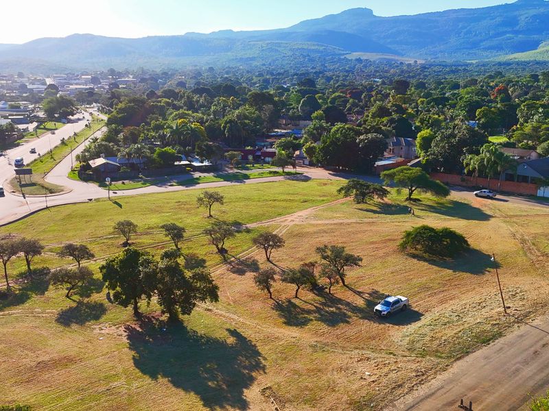 Investor's Dream - Prime 1337 Hectares Next to Makhado Crossing, for sale in Louis Trichardt - Photo 8