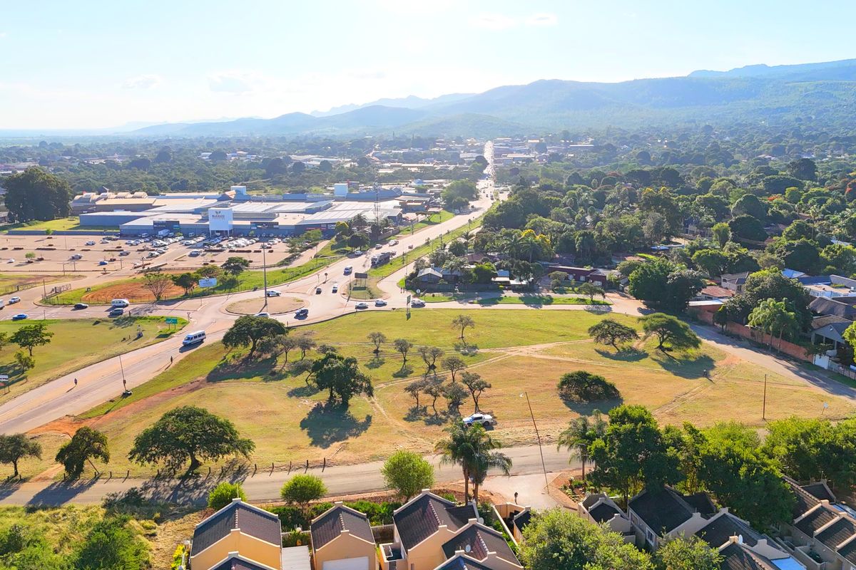 Investor's Dream - Prime 1337 Hectares Next to Makhado Crossing, for sale in Louis Trichardt - Photo 5