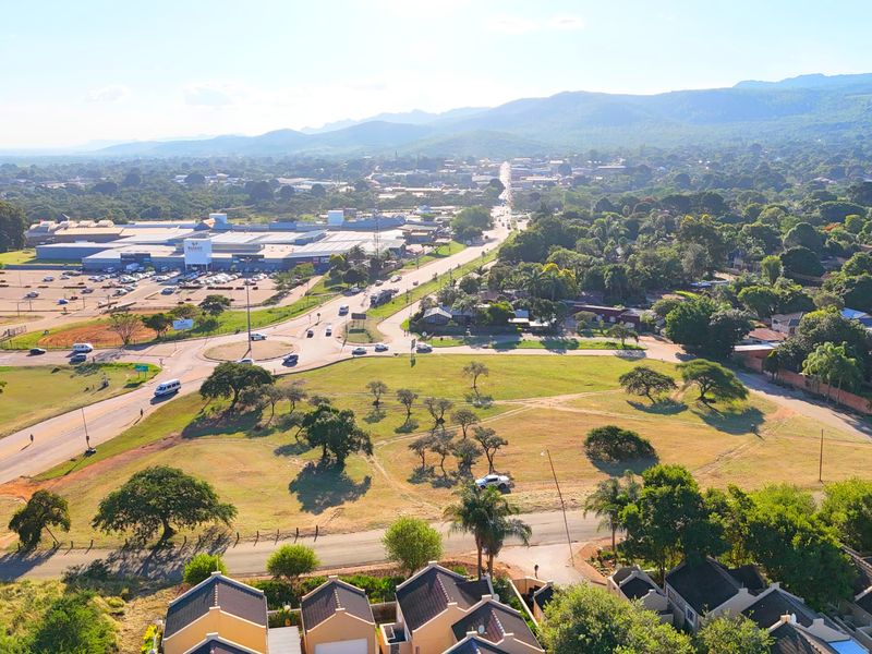 Investor's Dream - Prime 1337 Hectares Next to Makhado Crossing, for sale in Louis Trichardt - Photo 5