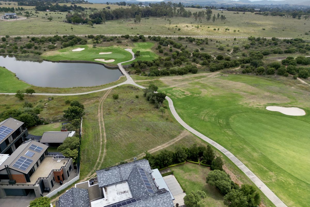 Luxurious Vacant Land Offering Unparalleled Views in Copperleaf Golf Estate - Photo 4