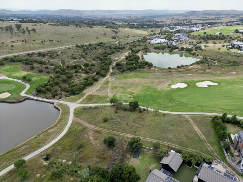 Luxurious Vacant Land Offering Unparalleled Views in Copperleaf Golf Estate - Photo 10